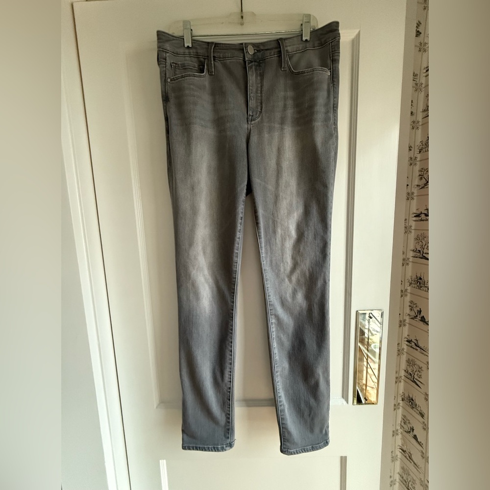 Athleta Scuptec skinny jean - Grey Wash - 12T (tall)